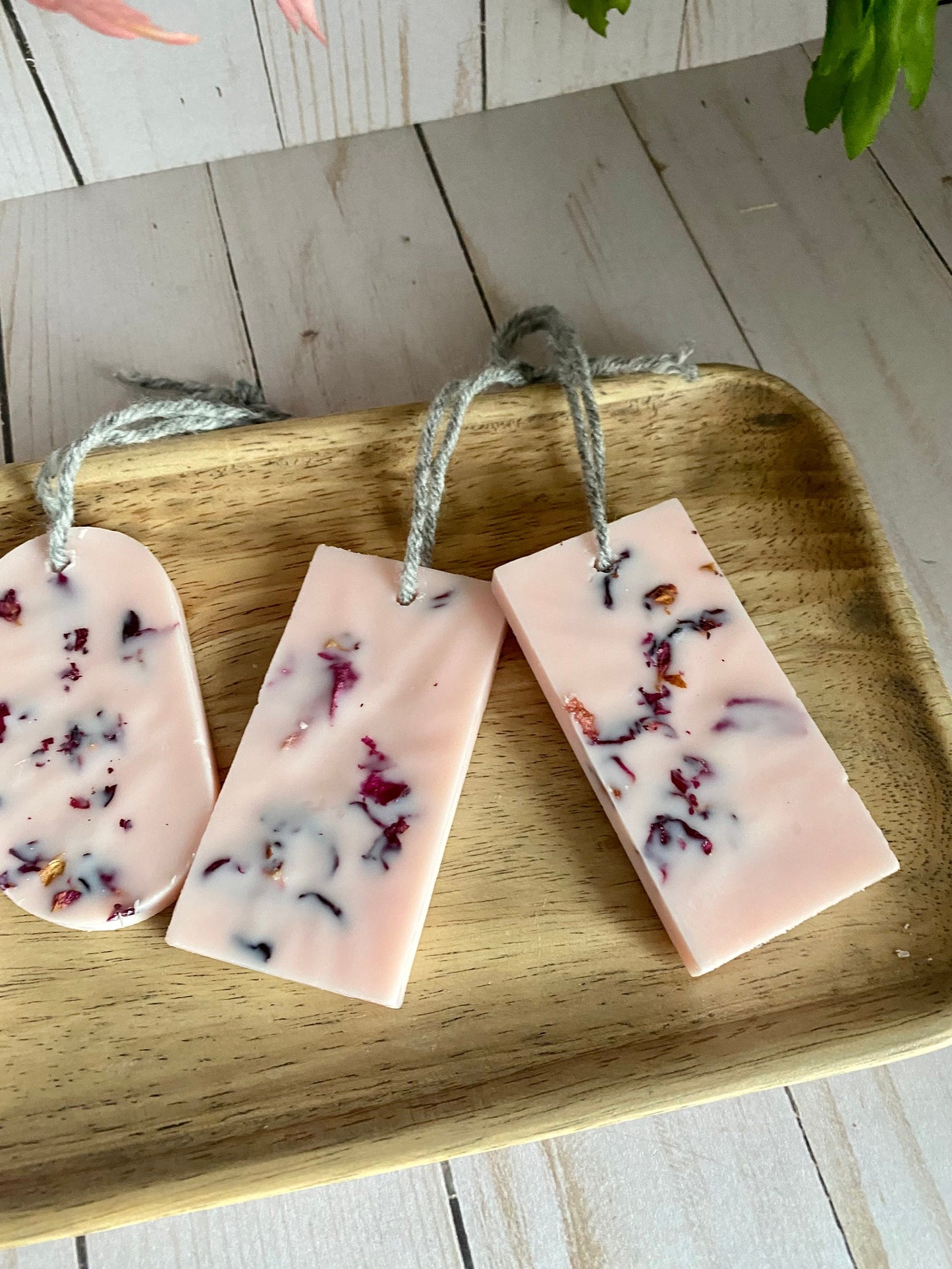 Floral Wax Sachet / Closet Freshner