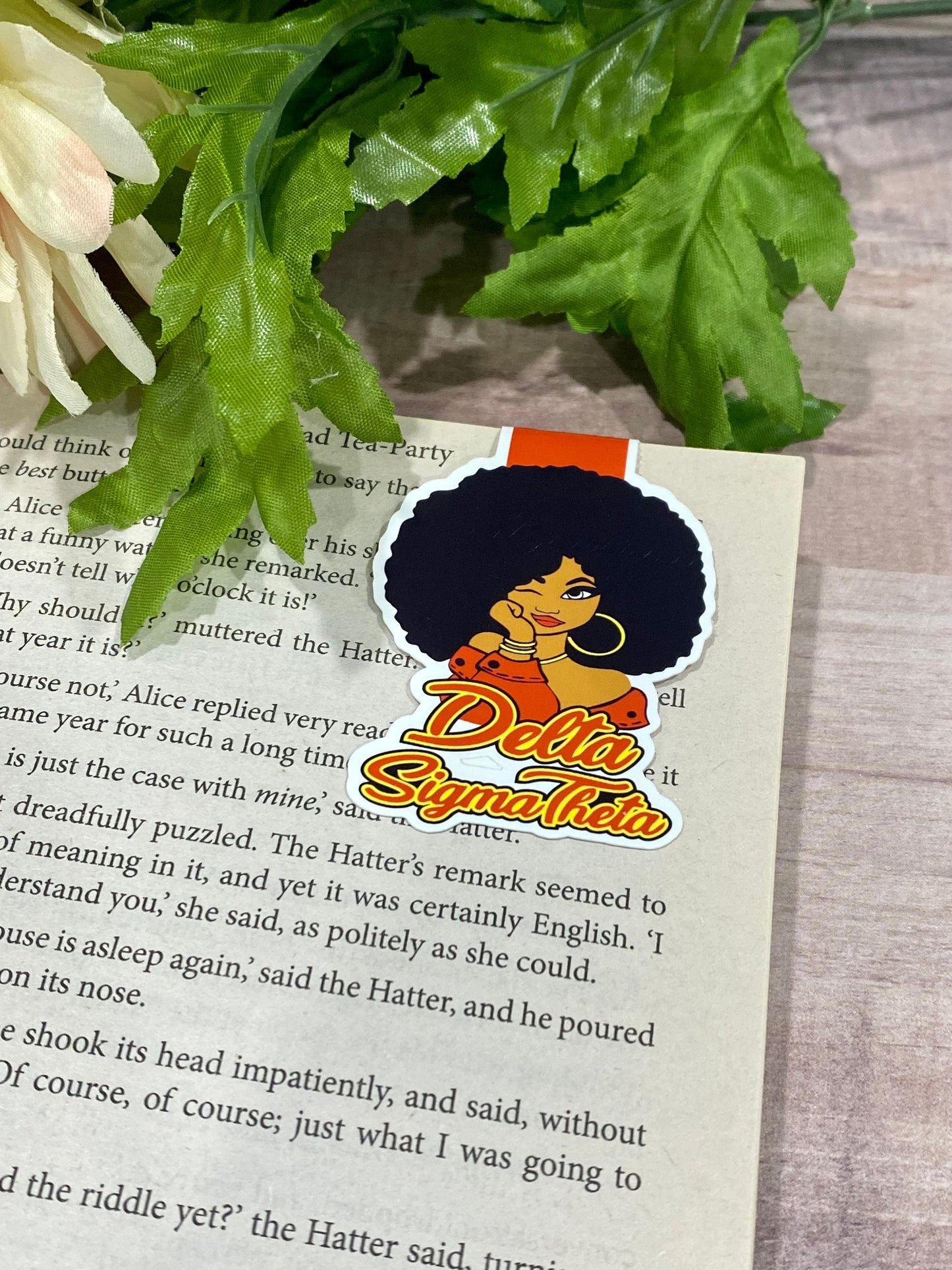 Delta Sigma Theta Sorority Magnetic Bookmark