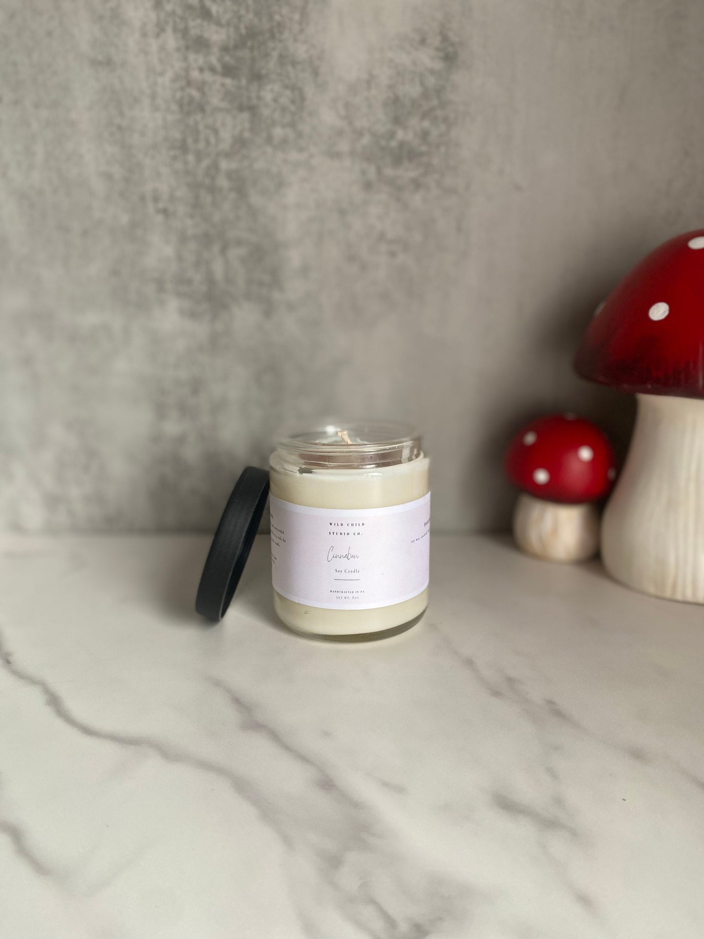 Cinnabun Hand Poured Soy Candle 8 oz