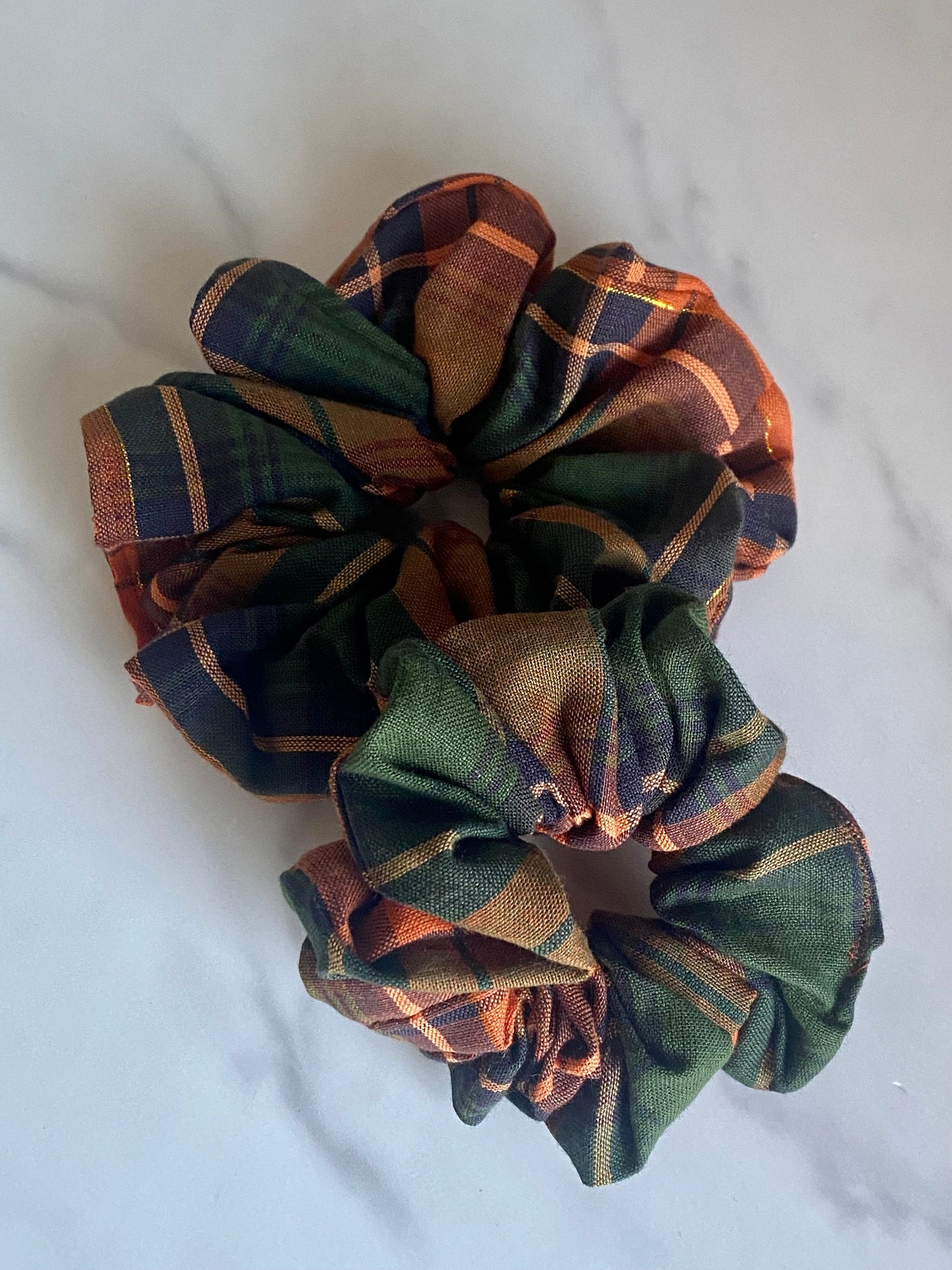 Fall Plaid Scrunchies/ Plaid Elastic Hair Tie/Handmade Scrunchie/XL Scrunchie