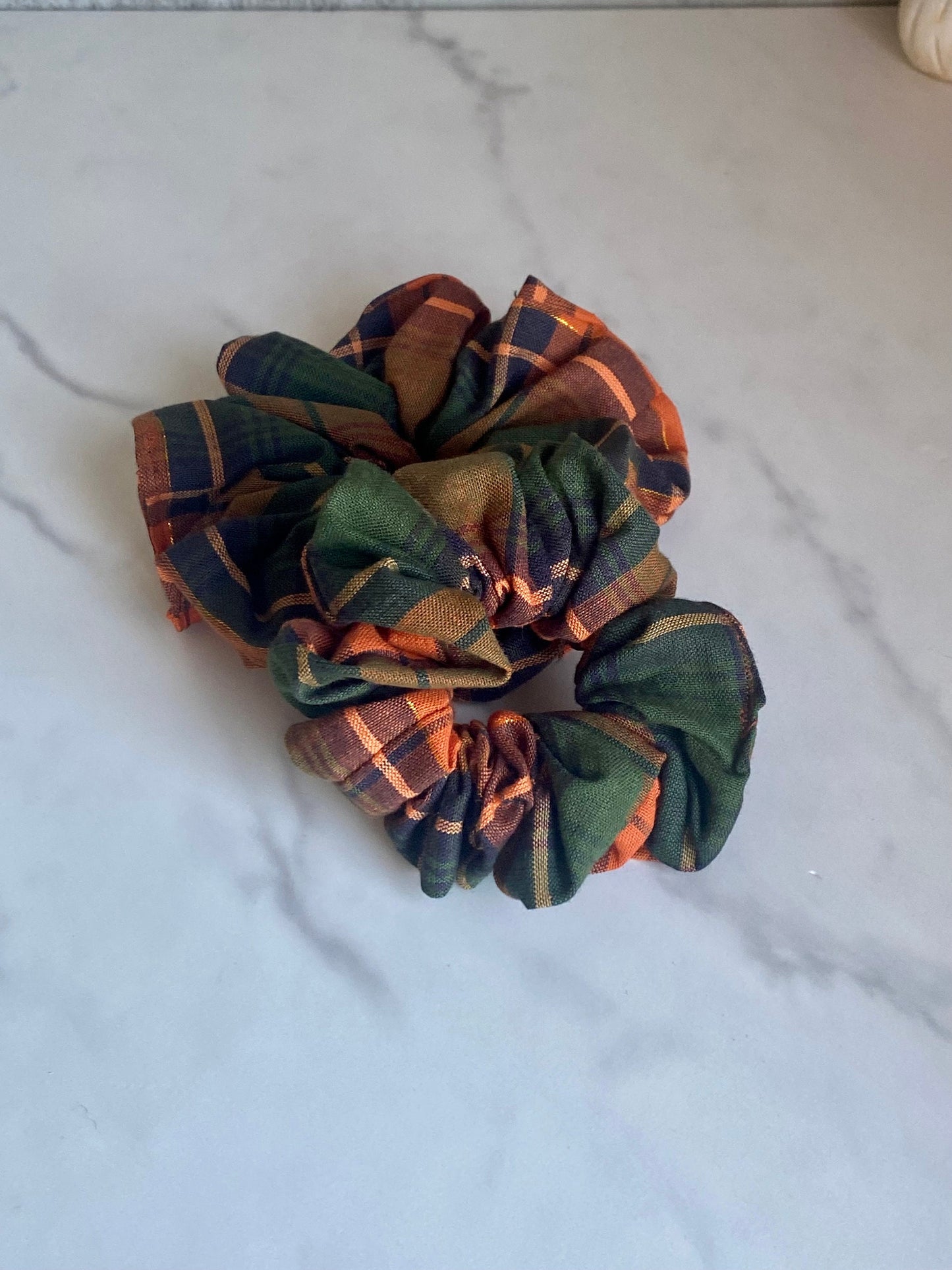 Fall Plaid Scrunchies/ Plaid Elastic Hair Tie/Handmade Scrunchie/XL Scrunchie