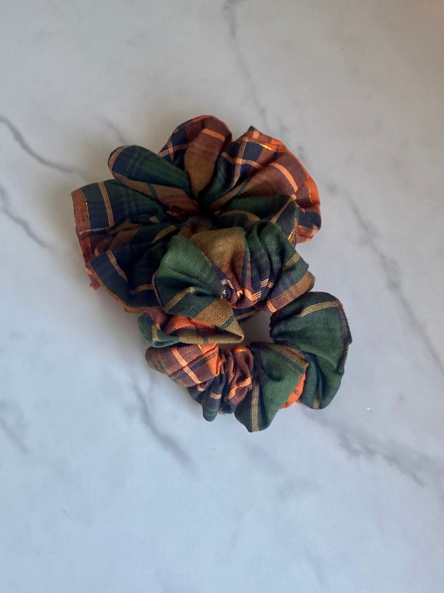 Fall Plaid Scrunchies/ Plaid Elastic Hair Tie/Handmade Scrunchie/XL Scrunchie